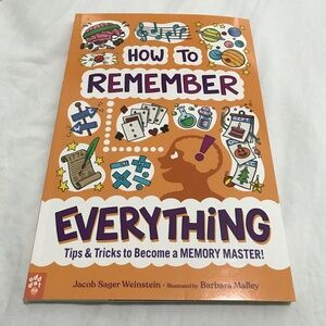 📚3/$35 How To Remember Everything Book by Jacob Sager Weinstein